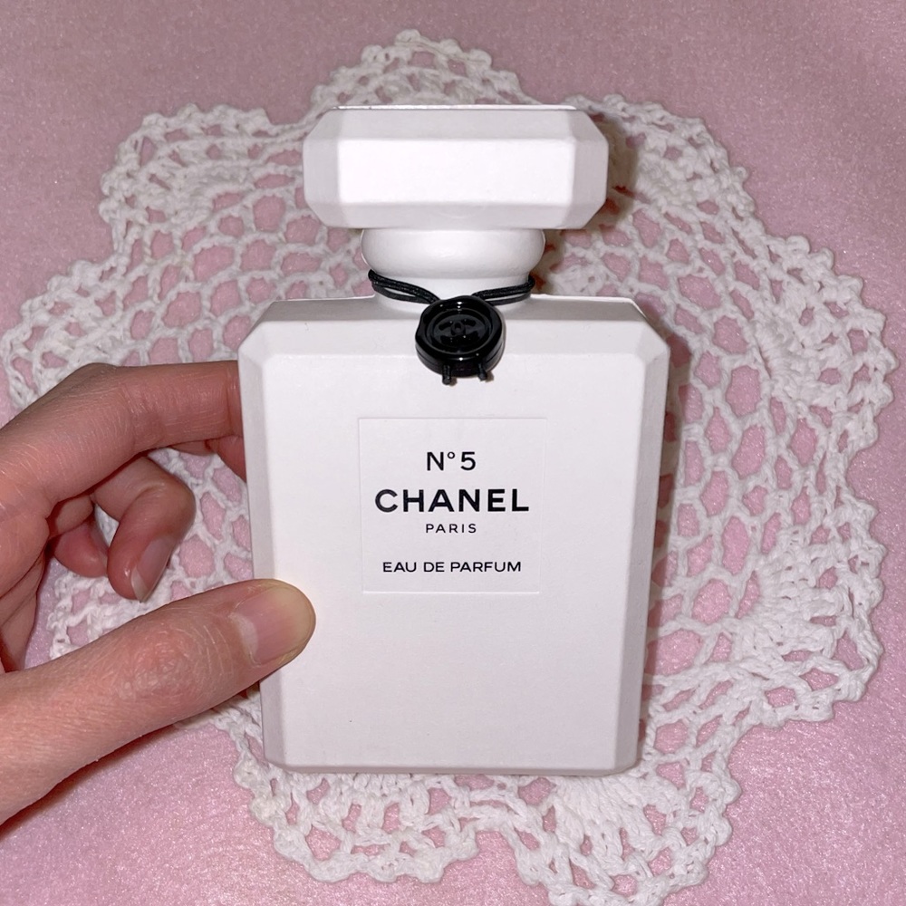 Limited Edition Chanel No 5 Eau de Perfume  COLLECTORS EDITION